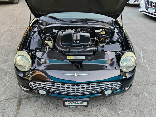 Ford Thunderbird 2002 Convertible