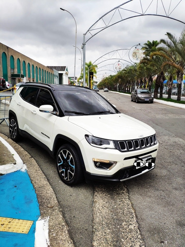 Imagem 4 de 5 de Jeep Compass 2018 2.0 Limited High Tech Flex Aut. 5p