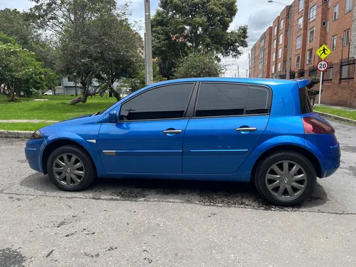 Renault Megane 2 2.0 Dynamique Hb