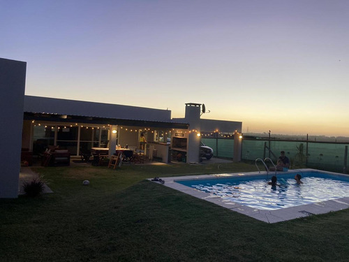 Casa - Countries/b.cerrado (carrasco)