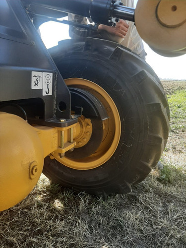 Imagen 13 de 15 de Palas Cargadoras Pauny De 1m3 A 3m3, 87hp/220hp