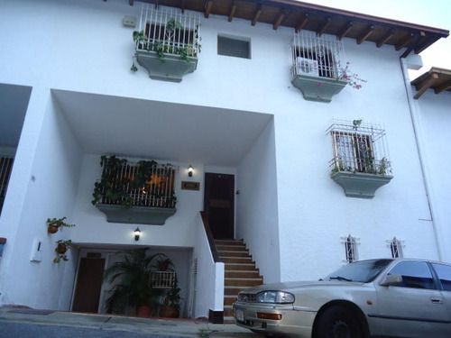 Casa En Venta En Lomas De Prados Del Este Mls #24-557 Carla Gonzalez Gt