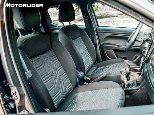 Imagen 10 de 25 de Fiat Strada Freedom Doble Cabina 1.4 | Permuta / Financia