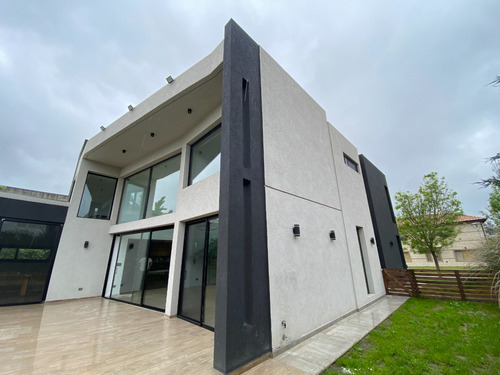 Construccion Llave En Mano ( Mano De Obra) $550.000 El M2