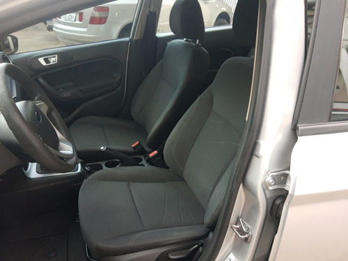 Ford Fiesta Sedan 1.6 4p Flex Se Plus Powershift Automático
