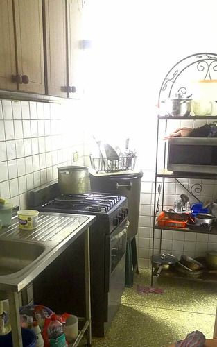 En Venta Apartamento En La Av. Baralt 69m2