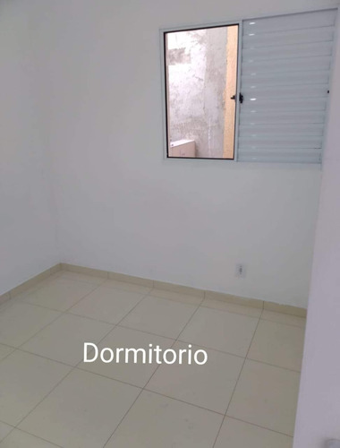 Casa Com Um Dormitório