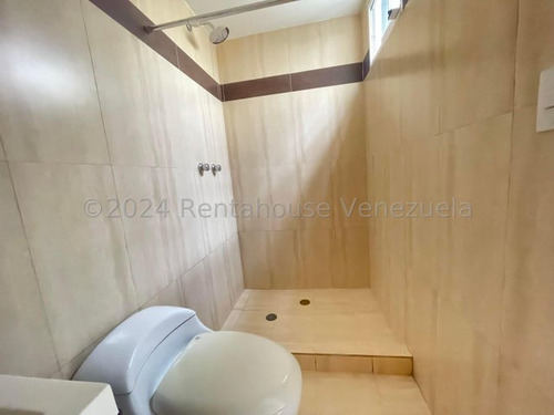 Maria Luisa Mendoza Vende Esta Espectacular Casa En Prestigioso Urbanismo Exclusivo De Cabudare, Acabados Modernos Y Armoniosos, Visítala 2 5 2 4 8 8