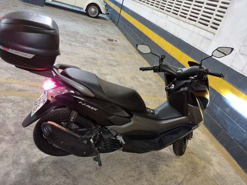 Imagem 3 de 8 de Yamaha Nmax