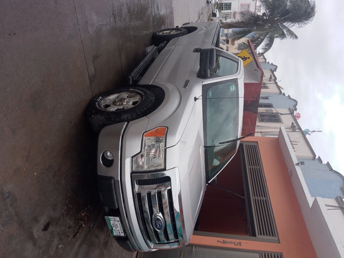 Imagen 4 de 8 de Ford Lobo