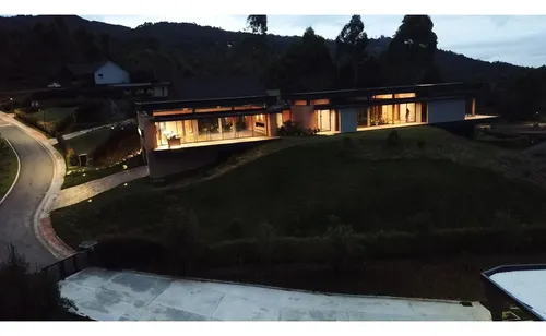Corredor Don Diego Llanogrande Venta De Espectacular Casa