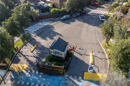 Estilo Provenzal En Chamisero, A Pasos D Colegio Dunalastair