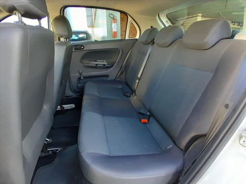 Volkswagen Gol 1.0 12V MPI TOTALFLEX 4P MANUAL
