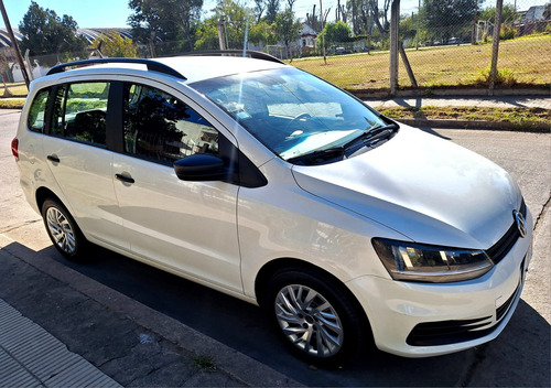 Volkswagen Suran 1.6 Comfortline 101cv