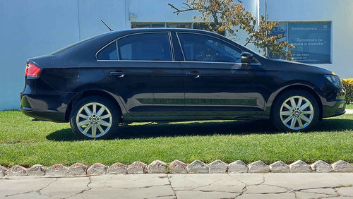 Imagen 6 de 15 de Seat Toledo 2018 4p Style L4/1.4/t Aut