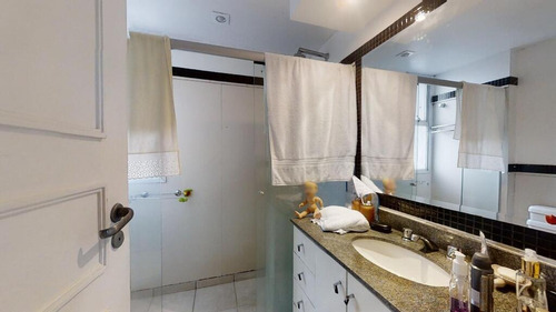Imagem 12 de 15 de Lbdp 152 Apto 1cn2txc - Apartamento A Venda No Bairro Lagoa - Rio De Janeiro, Rj - O-16275-26743