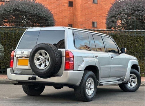 Nissan Patrol 3.0 Y61 Grx