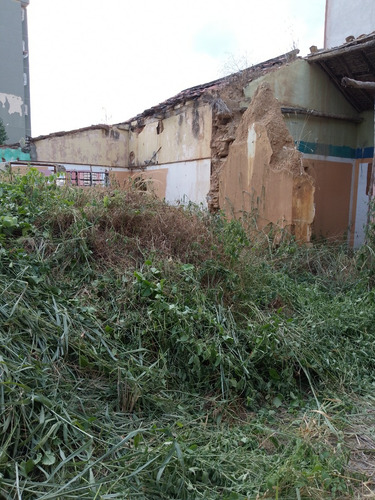 Se Vende Terreno En El Casco Central De Guatire - Estado Miranda