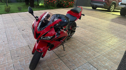 Cbr 600 Rr Muito Nova, Recém Revisada.