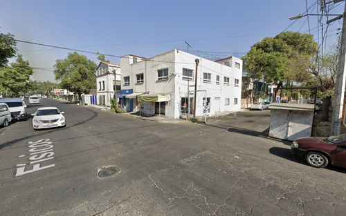 Casa Con Excelente Ubicación, Muy Cerca De Línea 8 Del Metro Y Metrobús Arf