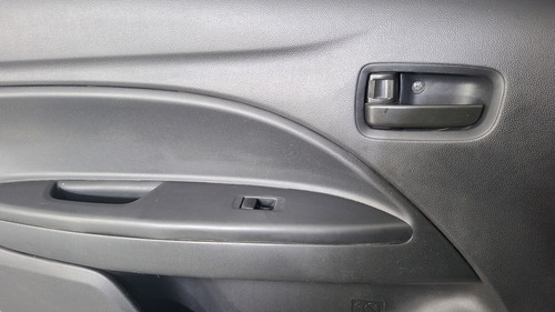 Dodge Attitude 1.2 Se At