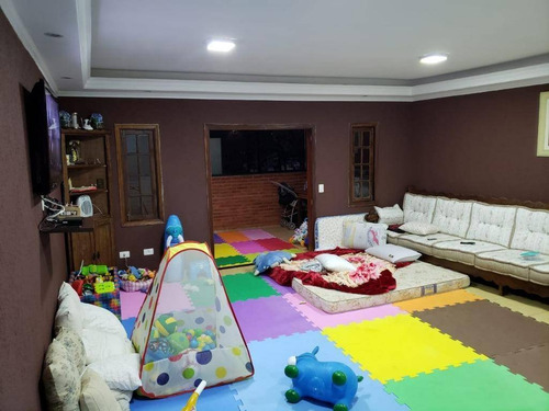 Imagem 11 de 18 de Sobrado Com 3 Dormitórios À Venda, 200 M² Por R$ 690.000,00 - Jardim Tereza Maria - Itapecerica Da Serra/sp - So0067