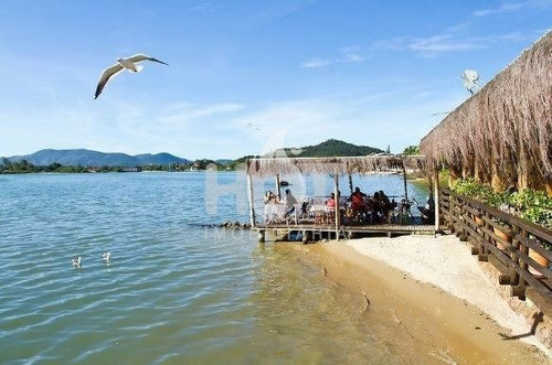 Imagem 15 de 18 de Casa Financiavel Para Vender No Ribeirão Da Ilha 3 Quartos- Florianópolis Sc - 2776