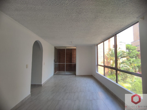 Apartamento En Venta En Medellín - Los Colores