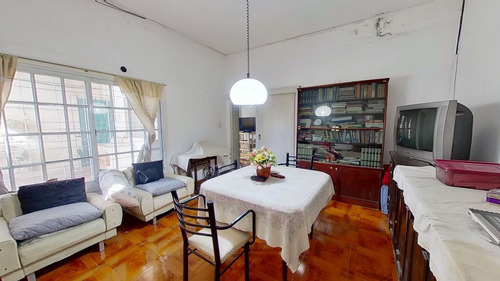 Venta Casa 4 Amb + Local + Garage En Lanus