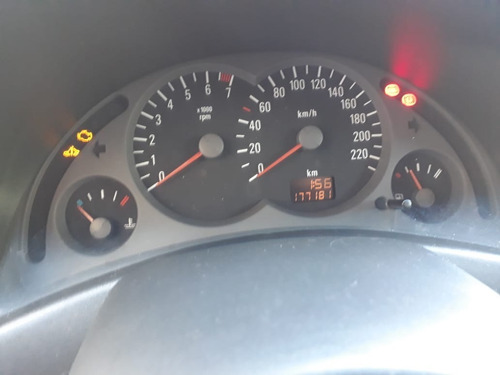 Chevrolet Corsa Joy 1.0 Manual
