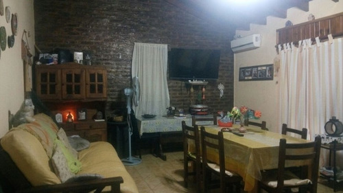 Imagen 3 de 8 de Casa En Venta En Ituzaingo Norte