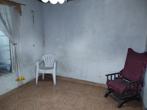 Venta En Block- Casa 3 Amb + Dpto. 3 Amb- Naón Al 4300- Billinghurst