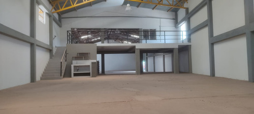 Bodega Industrial En Arriendo - Villavicencio