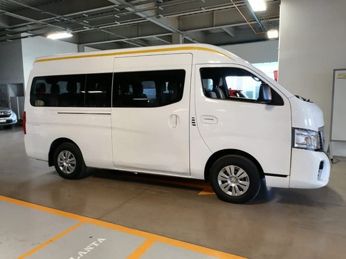 Imagen 4 de 15 de Nissan Urvan 2018 2.5 15 Pas Ampliapack Seg Die Mt