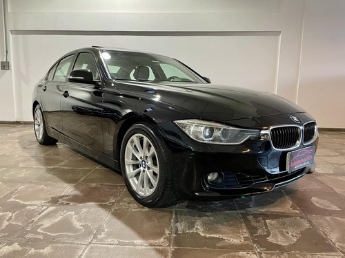 BMW 0 328iA 2.0 TB/2.0 TB Flex 16V 4p