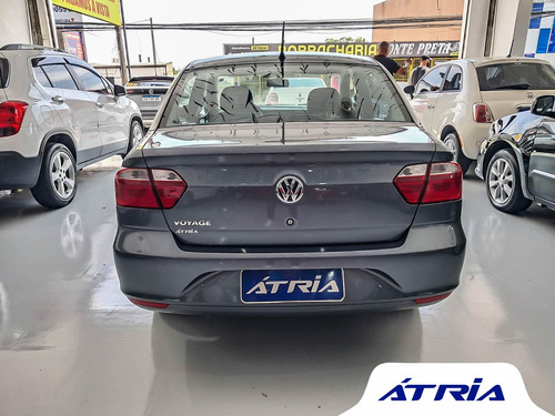 Volkswagen Voyage 1.0 Flex 12V 4p