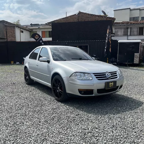 Volkswagen Jetta 2.0 Trendline