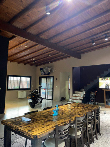 Excelente Casa En Venta, B° Santa Elena, Lujan (b) Unica!!