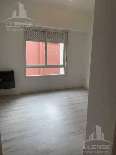 Departamento 4 Ambientes Con Cochera En Venta - Alquilado Hasta Enero 2027 - Torres De Fierro - Bernal