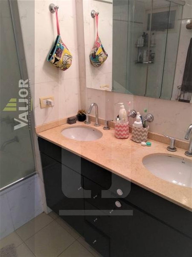 Imagen 19 de 30 de Departamento/semipiso En Venta 4 Ambientes Al Frente, Suite, Cocina Comedor, Balcon, Cochera Semi/cubierta Y Baulera