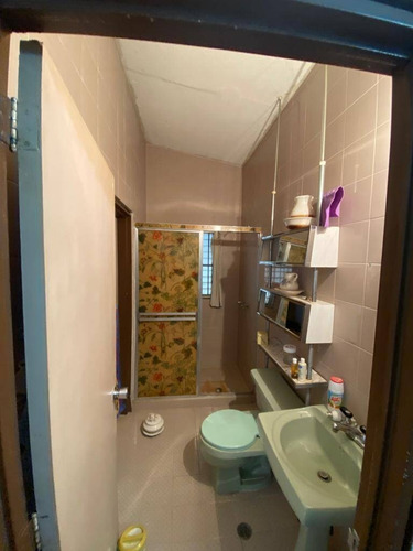Imagen 17 de 18 de Casa En Venta El Morro Cod:143088 Albert Gonzalez 04121444789 (solo Clientes)