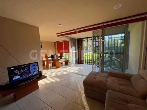 Venta De Casa En Residencial Oasis I, Yautepec, Morelos