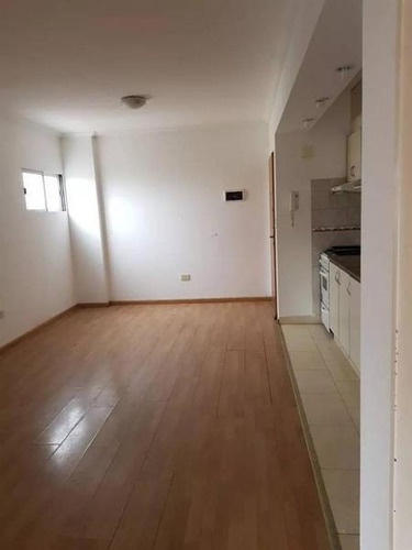 Imagen 2 de 7 de Excelente Departamento 2 Ambientes En Centro De San Martín