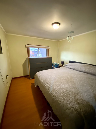 Linda Casa En Venta De 4 Dorm. Bombero Garrido, Curicó