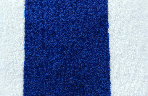 Toalla Para Playa Rayas Azul Con Blanco 1 Mts X 2mts - 1 Pza