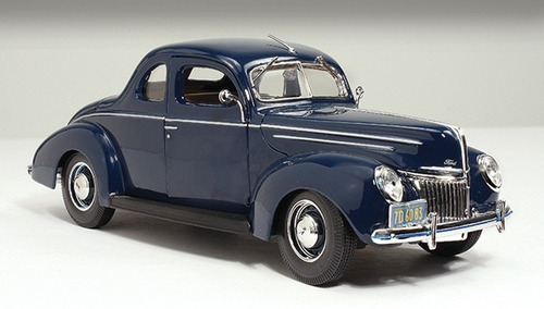 Auto A Escala 1:18 Ford Deluxe 1939