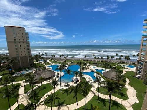 Imagen 3 de 14 de Departamento En Venta En Maralago Playa Diamante Acapulco!!!