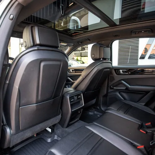 Porsche Cayenne 3.0