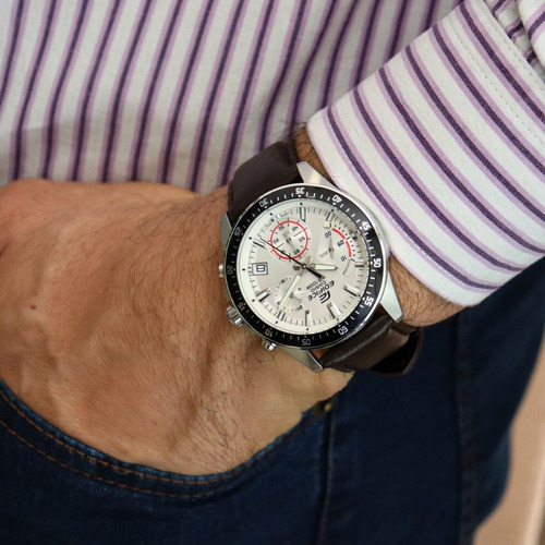 Relógio Casio Edifice Masculino Couro Efv-540l-7avudf