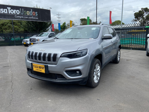 Jeep Cherokee Longitud